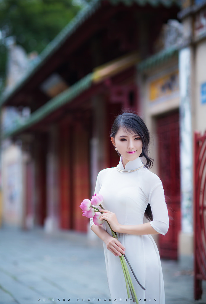 夫不在一周义侵犯美若妻